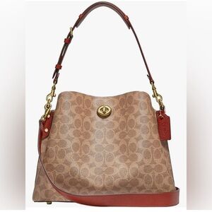 Authentic Signature Coach Logo Willow Shoulder Bag
New without tags.